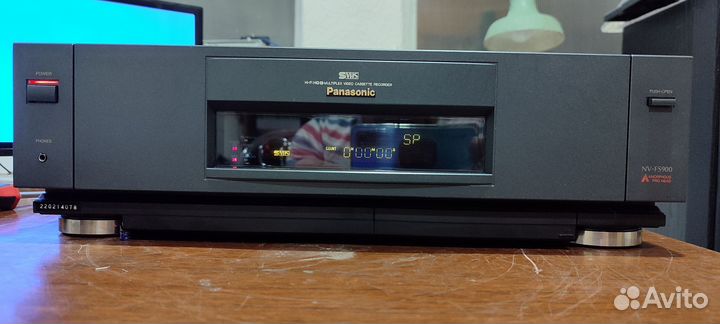 Видеомагнитофон Panasonic hi fi стерео