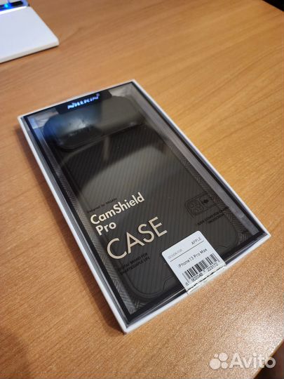 Чехол на iPhone 13 pro max nillkin