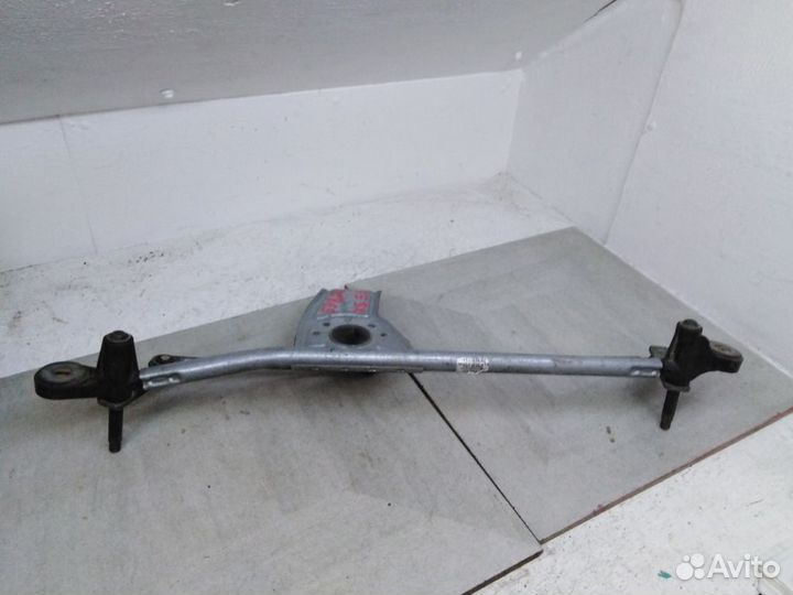 Трапеция стеклоочистителя