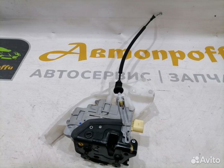Замок двери задний левый Vw Passat B6 универсал