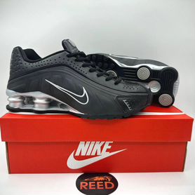 Кроссовки Nike Shox R4 'Triple Black'