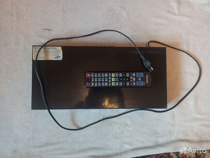 Продаю проигрыватель Blu ray 3D Samsung BD-C6900P