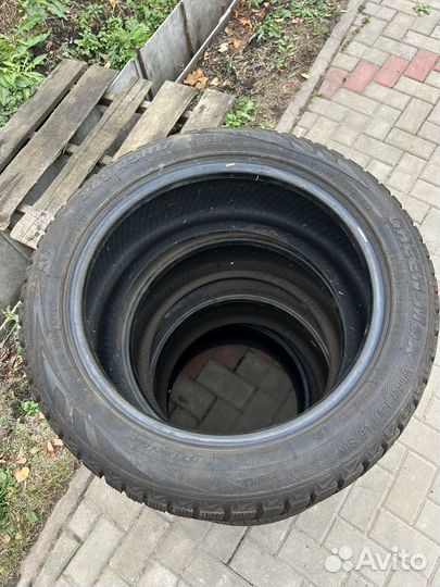 LingLong Green-Max Winter Ice I-15 SUV 245/45 R17 95T