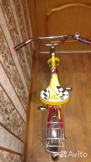 Велик Favorit 16