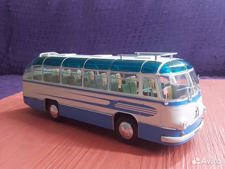Модель автобуса Лаз. 1/43