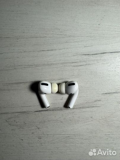 Apple airpods pro