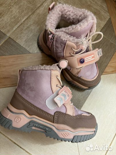 Ботинки для девочки