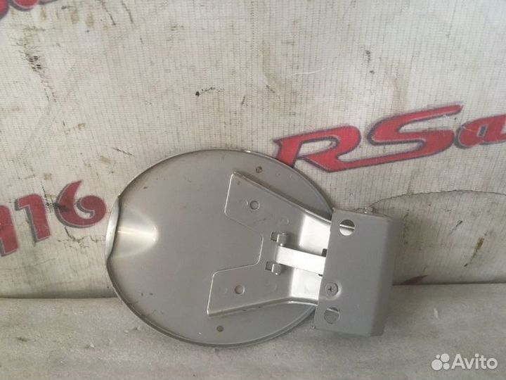 Лючок бензобака Лада Калина 1