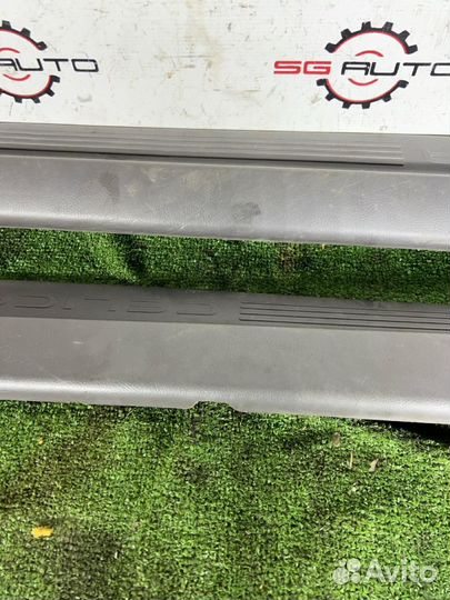 Накладка порога Toyota Celica ZZT231 2ZZ-GE 2000