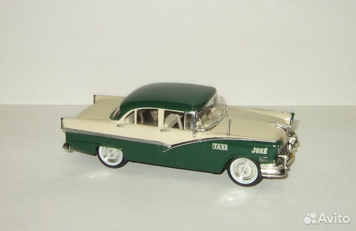 Форд Ford Fairlane Такси Куба Гавана IXO 1:43