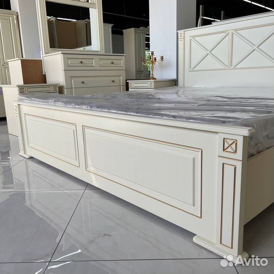 Спальный гарнитур/мебель