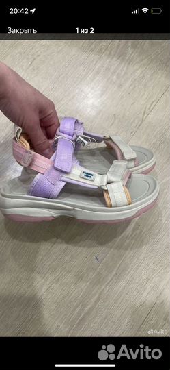 Сандалии для девочки zara