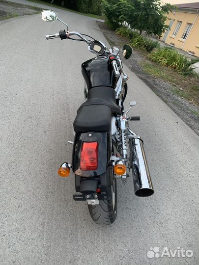 Мотицикл Рейсер крузер 250