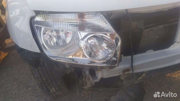 Авто по запчастям рено дастер Renault Duster