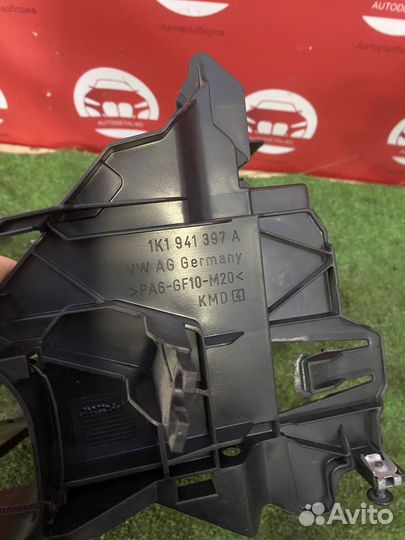 Корпус блока Skoda Octavia A5(7227)