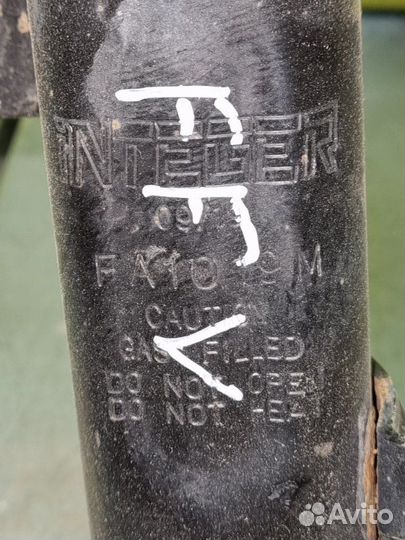 Амортизатор/стойка передняя правая Ford Focus/Focus RS/Focus/Focus RS/Focus ST/Focus