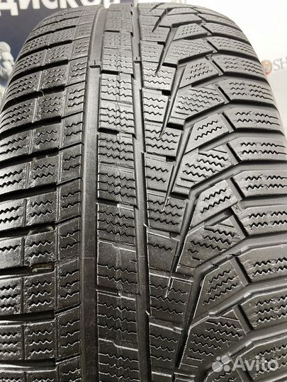 Hankook Winter I'Cept Evo2 W320 235/55 R19 105V