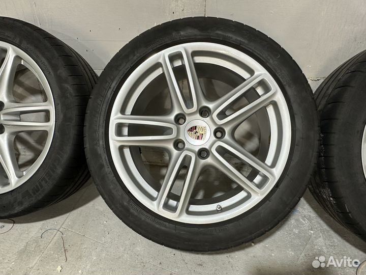 Литые диски r19 на Porsche
