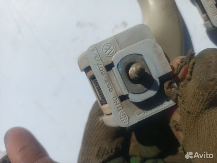 Ручка потолочная Volkswagen Golf 3 хетч 3 дв