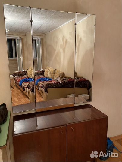 Трельяж с зеркалом