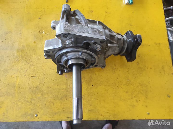 Передний редуктор nissan T31 QR25DE