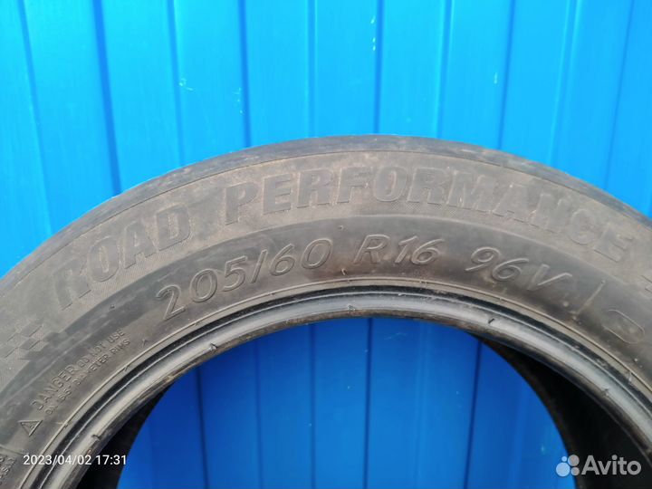 Kormoran Road Performance 205/60 R16 96V