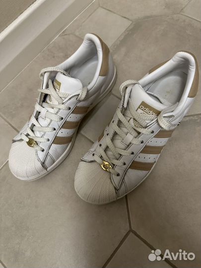 Кроссовки женские adidas