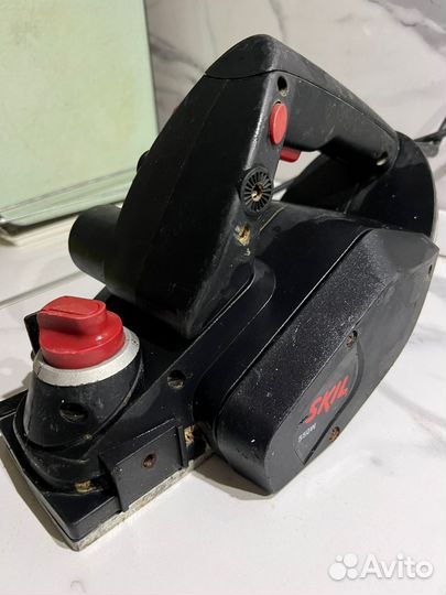 Много б/у электроинструмента