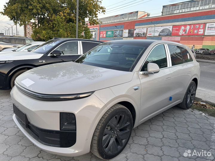 LiXiang L6 1.5 AT, 2024, 4 000 км