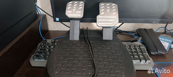 Руль thrustmaster force feedback pro