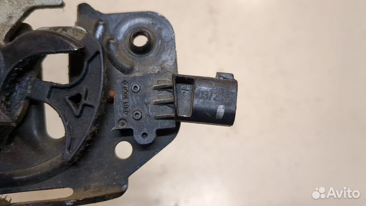 Замок капота Ford Explorer 2019, 2021