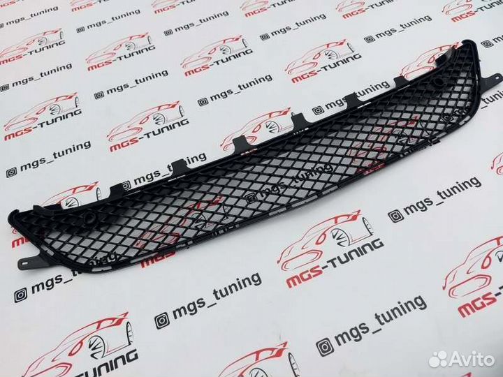 Сетка переднего бампера CLS 218 10-14 не для AMG