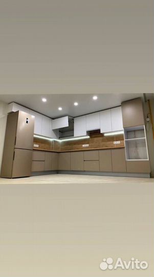 Кухонные гарнитуры