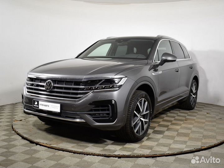 Vw touareg 2020. Фольксваген Туарег 2020.