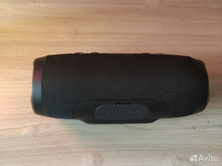 Колонка jbl charge 3