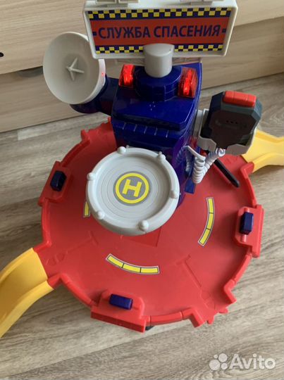 Парковка службы спасения elc