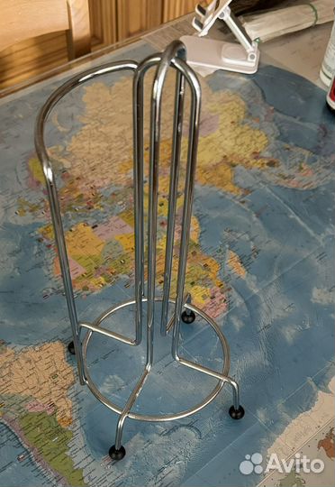 Держатель для бумажных полотенец кухонный