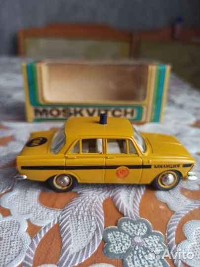 Модель автомобиля Москвич - 412