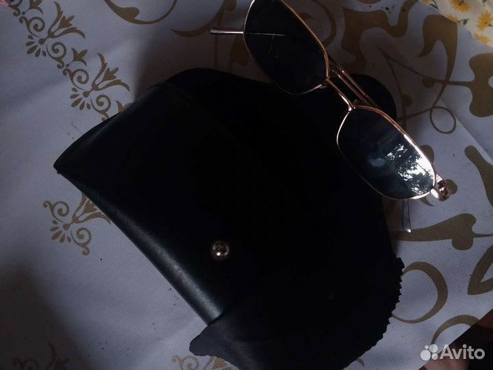 Солнцезащитные очки женские