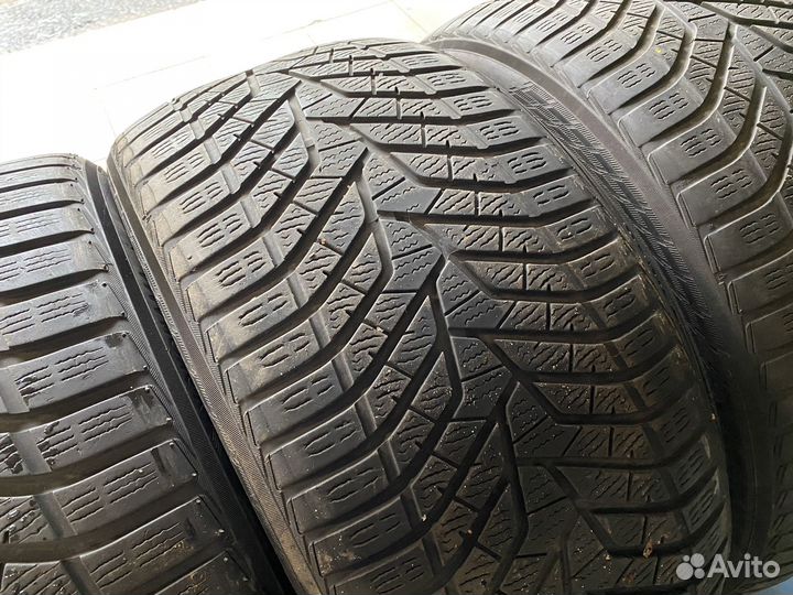 Yokohama BluEarth Winter V905 285/35 R21 и 325/30 R21 108V