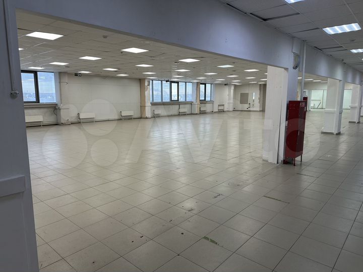 Торговая площадь, 350 м²