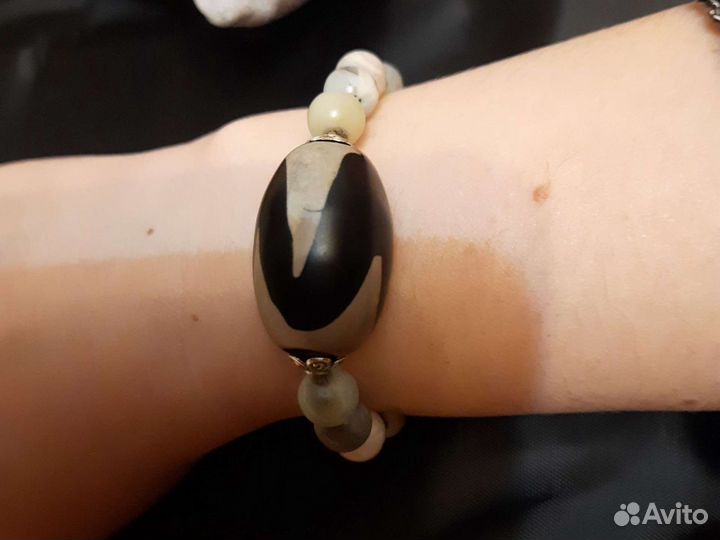 Браслет- Амулет Дзи Лошадь