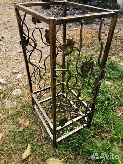 Дровница в баню