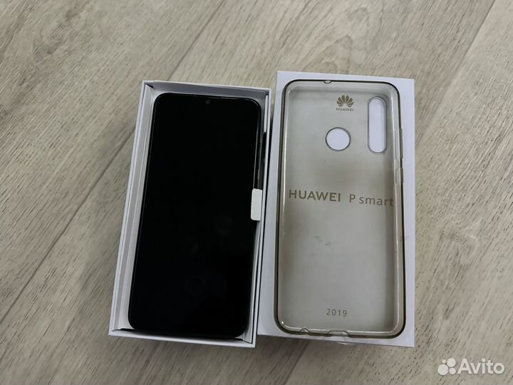 HUAWEI P Smart+ 2019, 6/128 ГБ