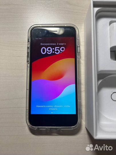 iPhone SE (2020), 64 ГБ