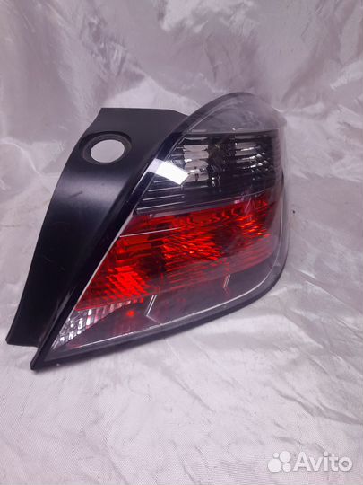 Фонарь задний правый opel astra h gtc 3d