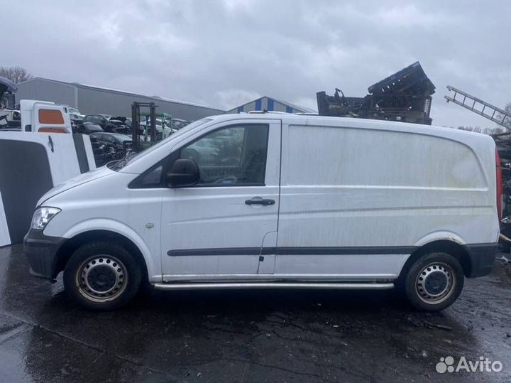 Блок предохранителей Mercedes-Benz Vito W639 2005