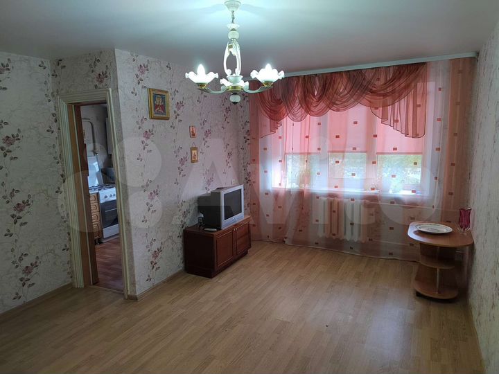 1-к. квартира, 33 м², 1/2 эт.