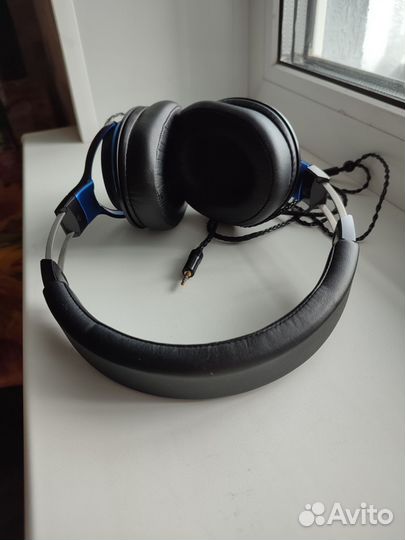 Audio -technica MSR7b балансные наушники