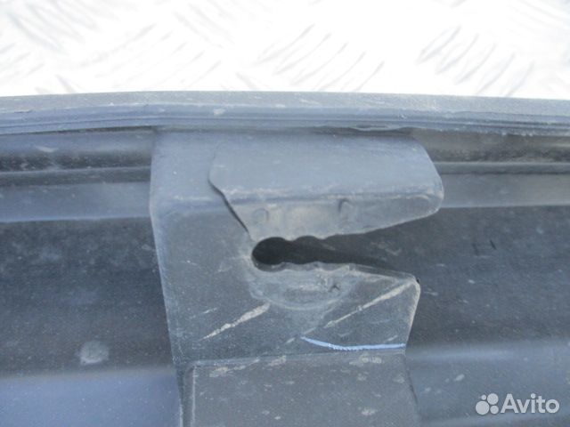 Накладка левого порога ford BK31-V10258-ARW